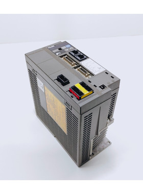 富士电动RYC102C3-VVT2交流伺服驱动器(免费送货)