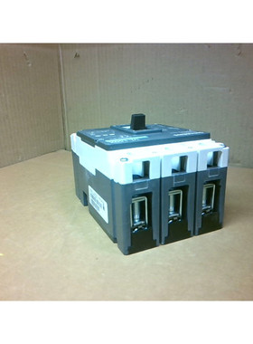 Interruptor Automático Siemens 3VL1705-2DA33-0AA0 50A 3 Pol