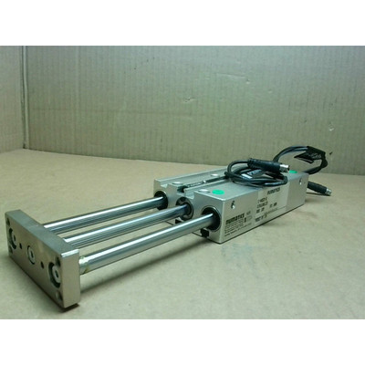 Guía Compacta Numatics CGT016100L1ZCX Deslizante 16mm Bore