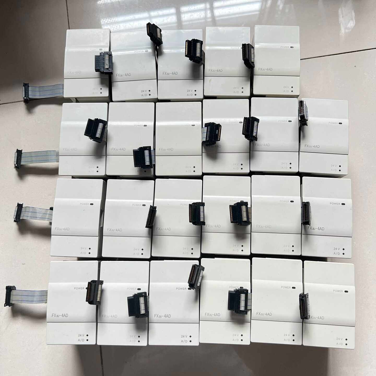 三菱PLC模块FX3U4AD模拟量输入模块批量拆机件实