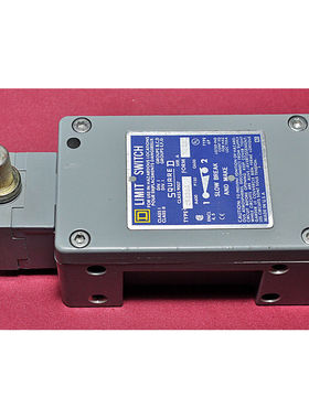 Interruttore Di Limite Con Testa Operativa Square D CR5362