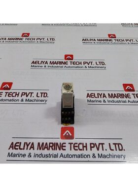 Minuteur Omron H3Y-4 Avec Base 0-30 Sec 100VAC 50/60Hz