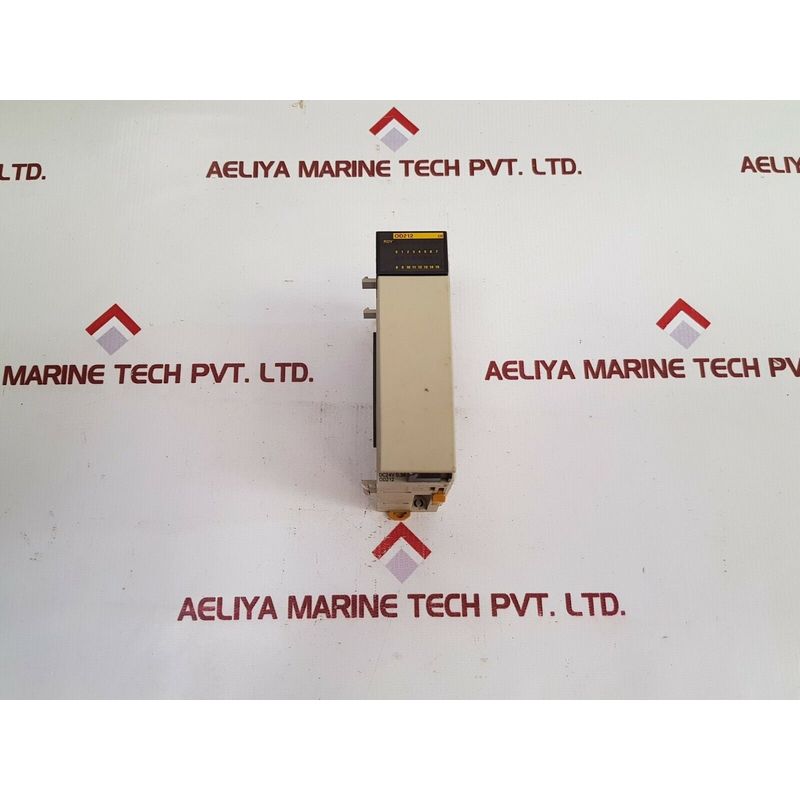 Module D'Unité De Sortie Omron CQM1-OD212 5-24VDC, 0.3A