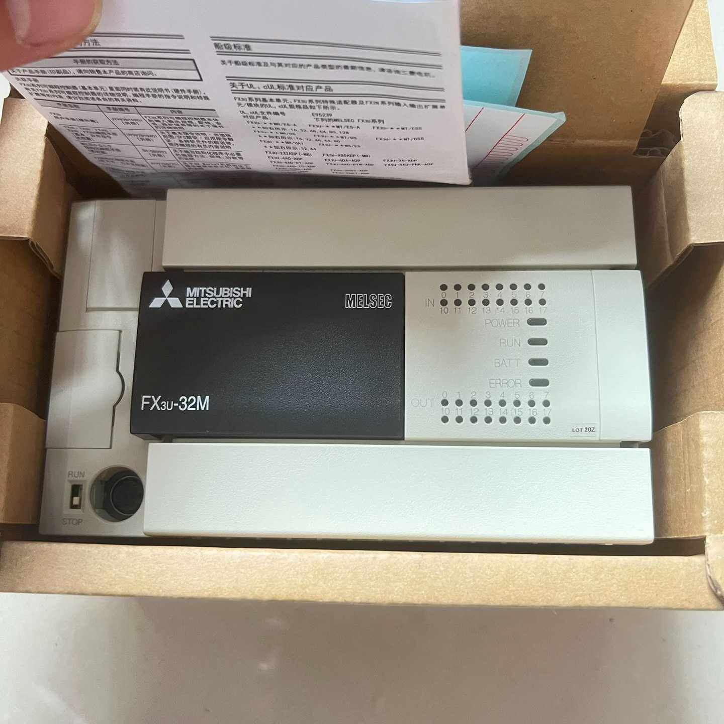 三菱PLCFX3U32MTESA全新原装库存尾货一