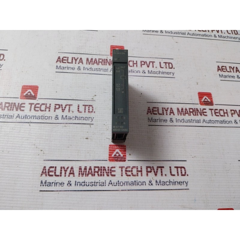 SIEMENS 6ES7 132-4BD30-0AB0 Digital Output Module DC24V/2A 2