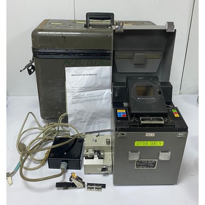 住友 Fusion Splicer 85 型芯显示器型光纤拼接设备带 Acc