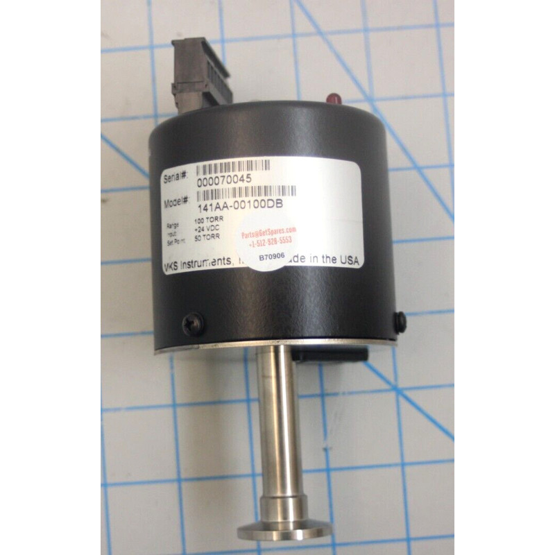 141AA-00010DB / BARATRON,24VCC,100TORR 套装点 50TORR / MKS