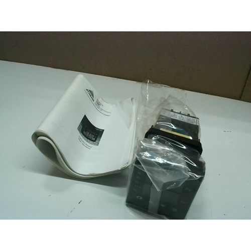 ATHENA 16C-V-F-B-40-AZ Temperatura/Proceso Controlador 24VAC