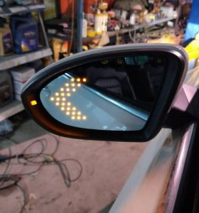 适配中华V3V5V6V7骏捷FSV大视野带LED转向灯改装后视镜片倒车镜片