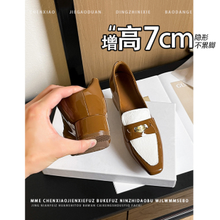 不累脚!内增高7CM方头中口单鞋女2026春新款小个子粗跟高跟鞋女