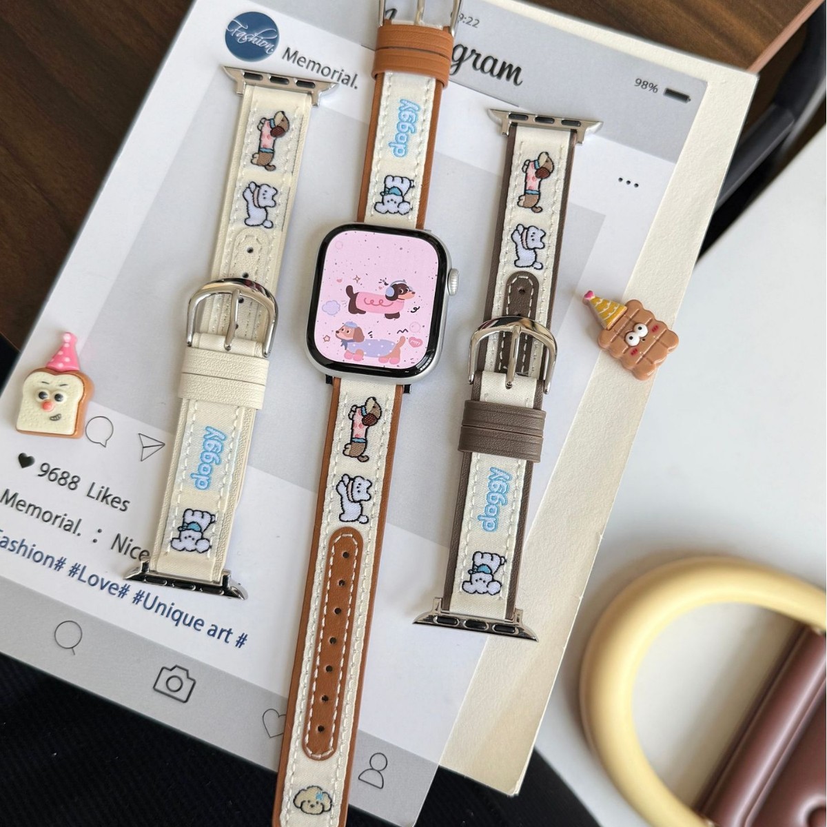 白色小狗拼皮表带适用苹果手表iwatch10代987654Ultra/SE