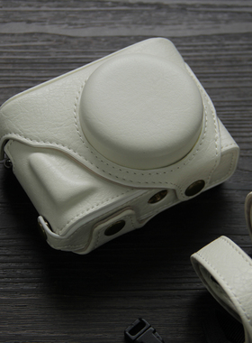 适用富士X half半格相机套xhalf便携皮革相机包X-HF1皮套单肩斜挎