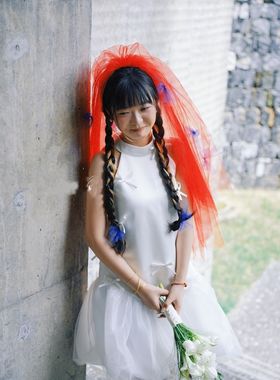 尊怡嫁衣新娘红色头纱蝴蝶结复古高级感头纱拍照写真长款影楼摄影