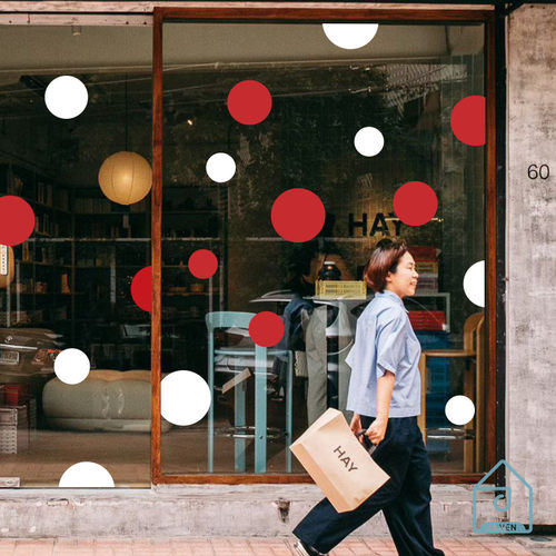 圣诞节新年圆点店铺橱窗户玻璃门装饰波点元旦春节日白色红色贴纸