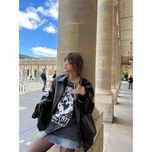 T恤女春夏上衣 朋克人像印花黑色宽松休闲短袖 Xinlei Lin