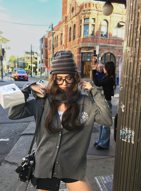 Xinlei Lin“纽约街头”克*心宽松印花针织毛衫开衫