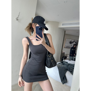 Xinlei ro风双色吊带粉色灰色连衣裙女春夏短裙裙子显瘦 Lin