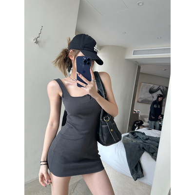 xinleiLin双色粉色吊带连衣裙