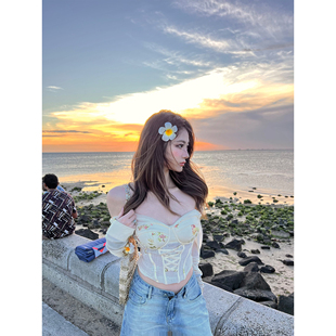 Xinlei Lin “海岛假日”du家定制牛仔印花拼接网纱鱼骨两穿上衣