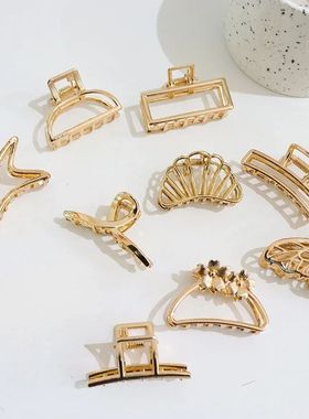 Fashion Hollow Heart Metal Hair Claw Clips Simple Non Slip M