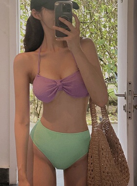 编织挂脖比基尼女分体式海边度假沙滩泳衣紫色绿拼色度假风海滩装