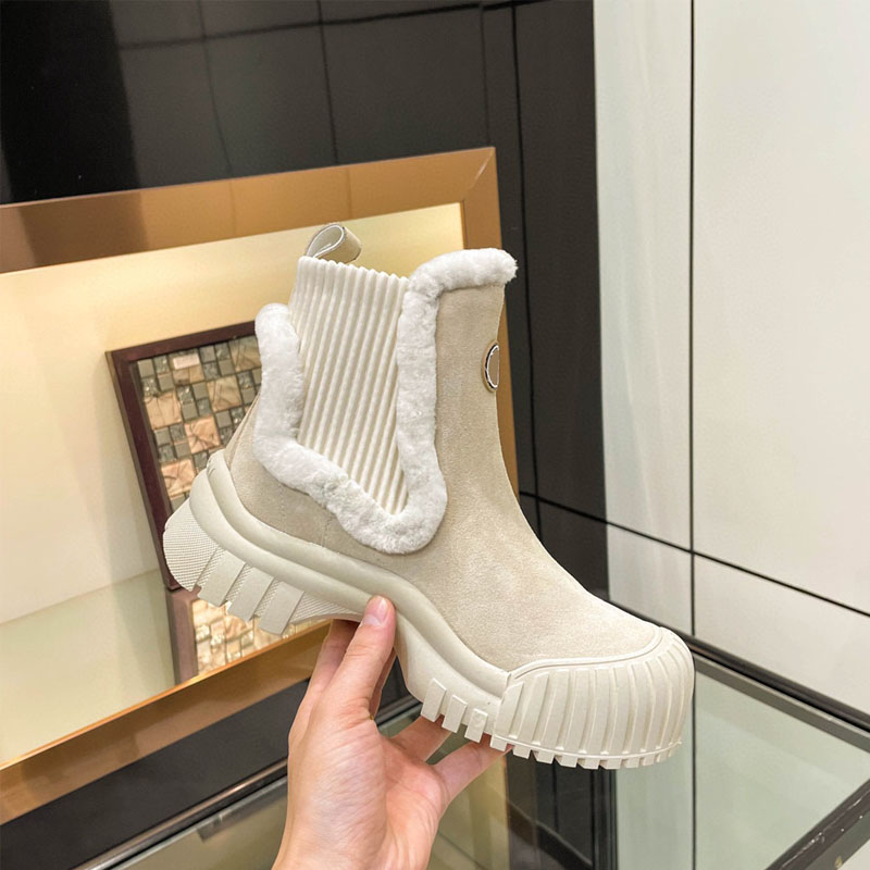 厚底皮毛一体雪地靴磨砂皮女靴大头真皮短靴波浪底显瘦保暖防滑