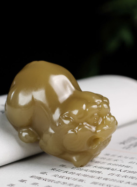 新疆和田玉且末糖貔貅手把件天然红糖招财貔貅手玩件男女款玉貔貅