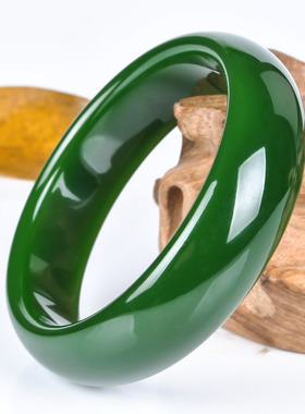 和田玉手镯女款菠菜绿昆仑碧玉