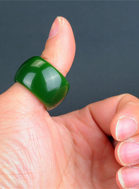 玉器玉器新疆和田玉扳戒指羊脂级碧玉戒指男士扳指碧玉菠菜绿