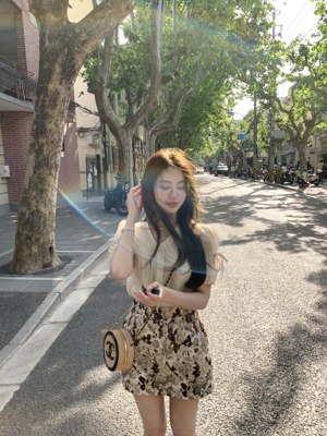 萌萌Ja」2023夏季新款多领小上衣