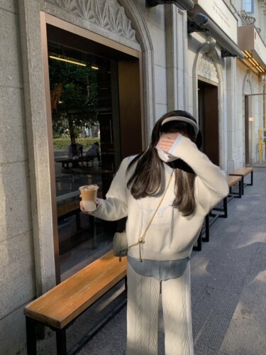 MMENGJA针织套头毛衣圆领上衣女