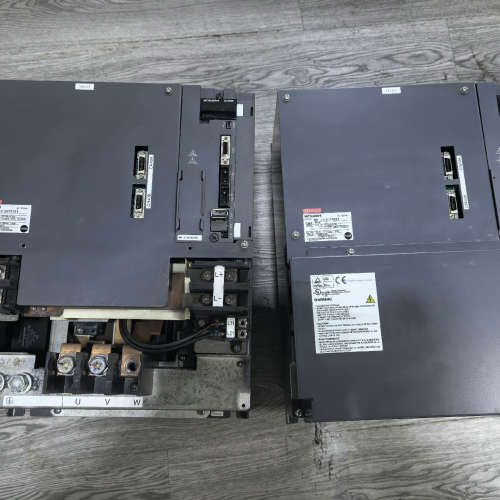 55KW MR-J3-DU55KB4 驱动器 议价