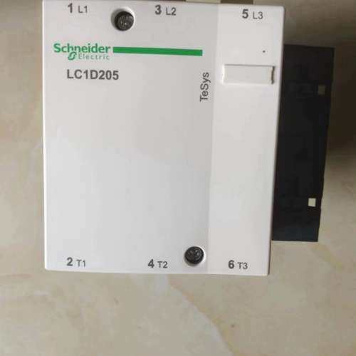 （议价)LC1D205M7C接触器，线圈220V，
