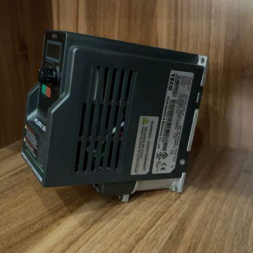 东变频器，L510-201-SH1-N，，议价