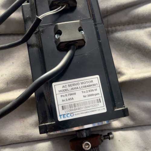 东伺服电机，JSMA-LC08ABKB01，功率0议价
