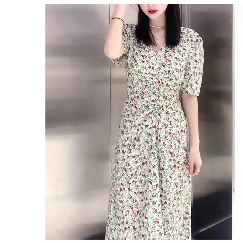 艾摩品2025夏季新款韩版V领中长款显瘦女式连衣裙气质碎花法式