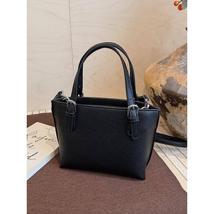 官方品牌热销简约休闲手提包包女士2026新款复古百搭肩包通勤斜挎
