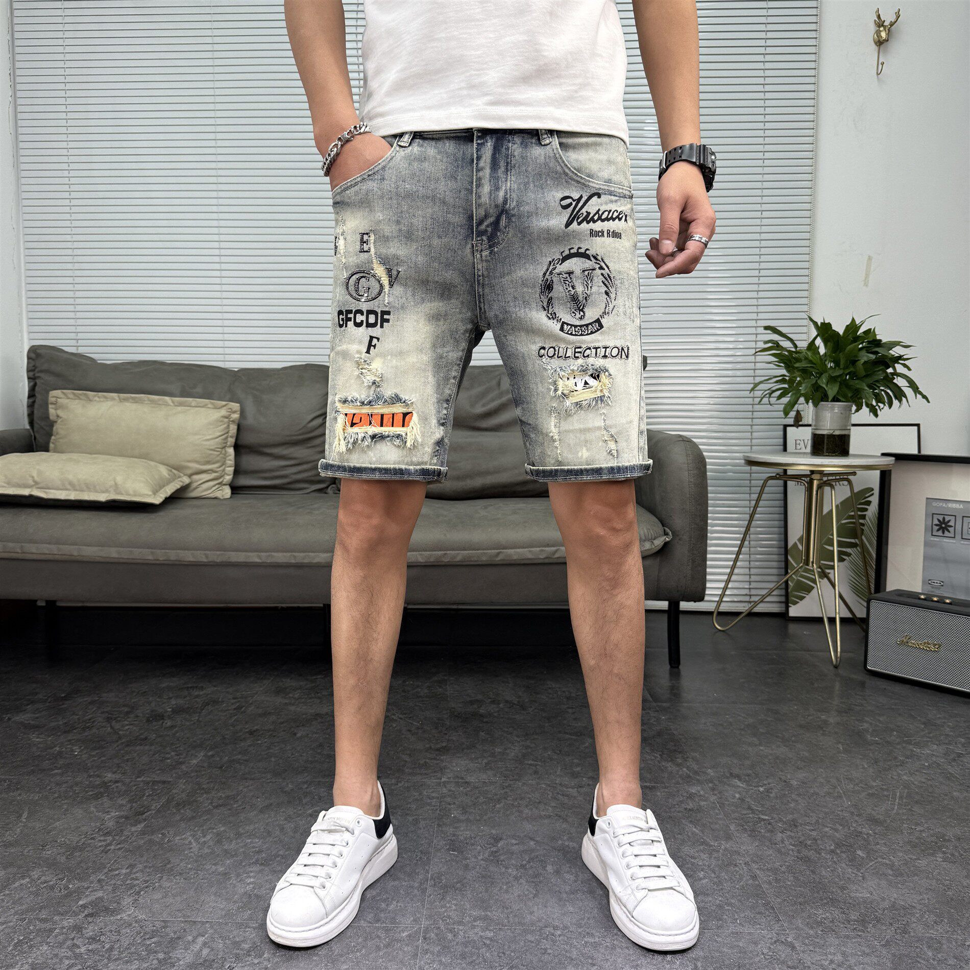 夏季男士烫钻破洞修身牛仔短裤