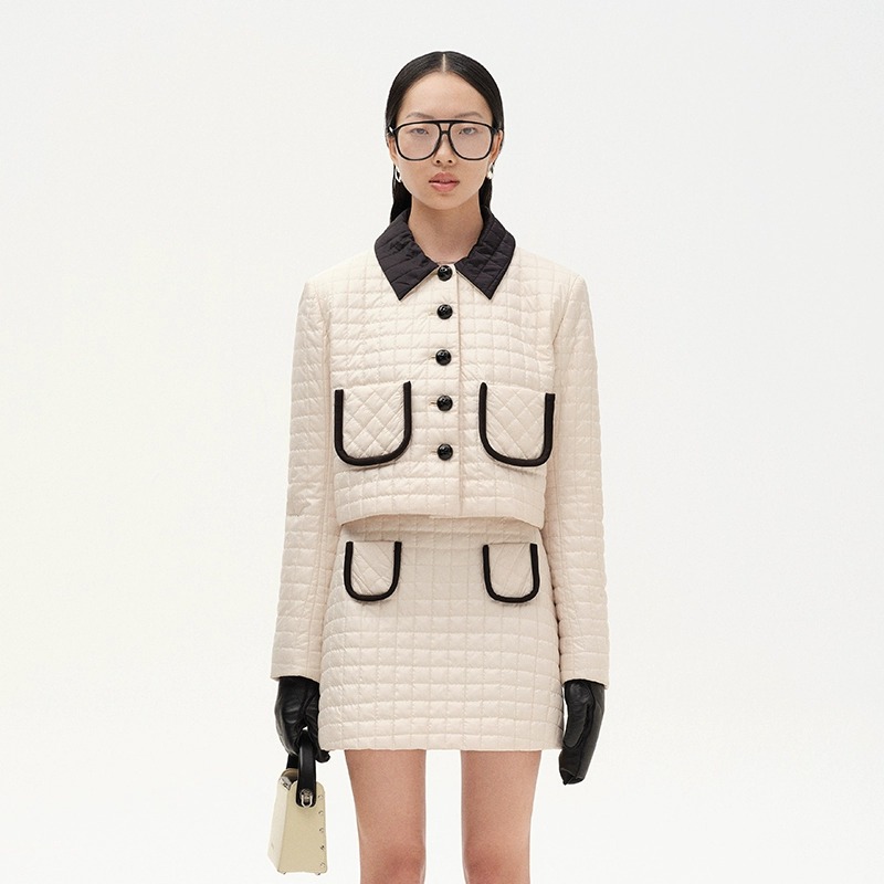 NMORE设计师品牌 珍珠白撞色装饰方格绗缝箱型短棉服