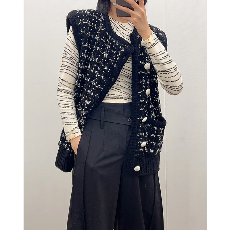 NMORE设计师品牌 黑白格箱型针织马甲