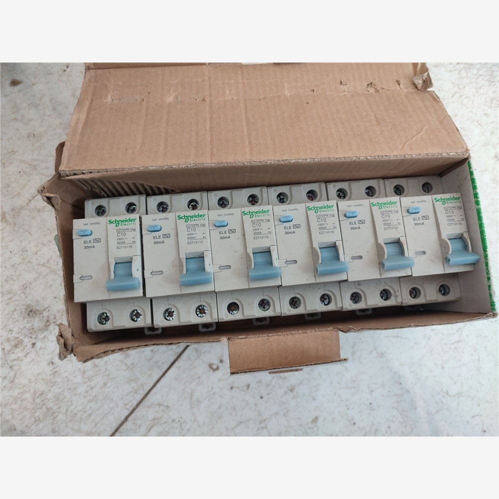 施耐德EZ7漏电保护器1PN1