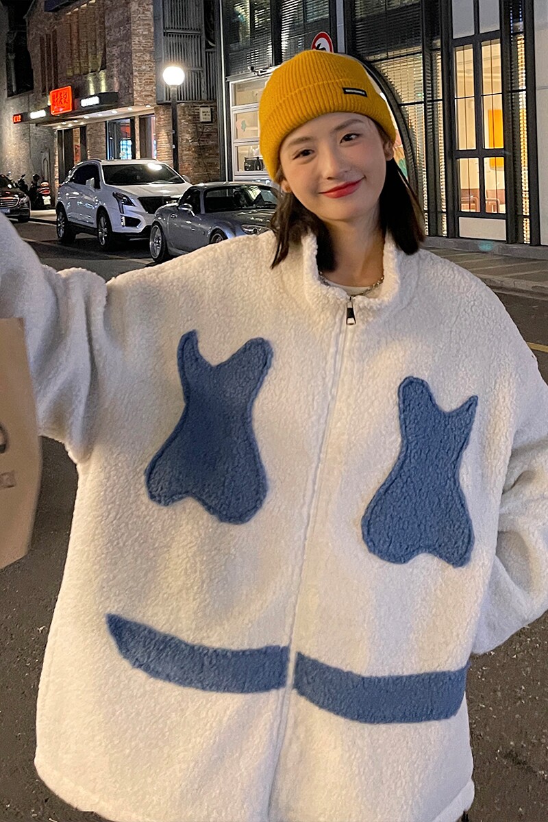 EY101冬季新款港风潮女羊羔毛笑脸刺绣加厚衣服外套宽松P105,女装短外套,电商C306-1