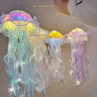 网红手提成品发光水母灯玩具摆摊手提灯笼成品儿童少女房间挂饰