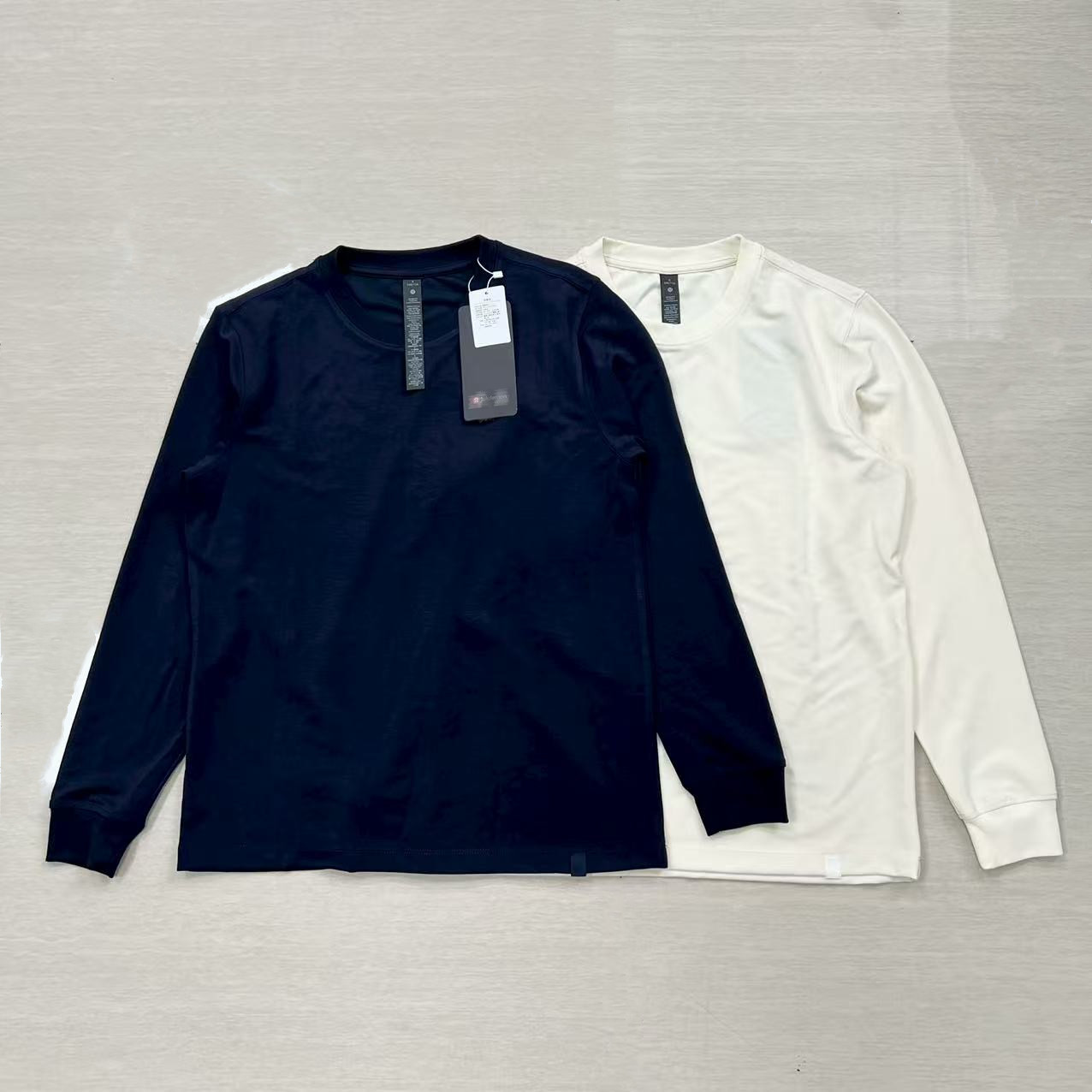 男基本款丝光水柔棉纯色圆领撸撸长袖T恤