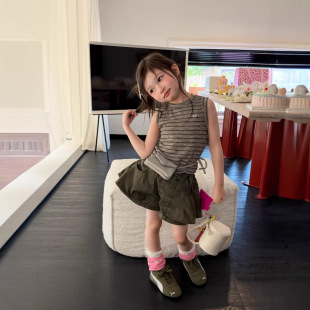 女童条纹背心弹力无袖 童装 T恤儿童军绿工装 短裤 2026夏季 热裤 新款