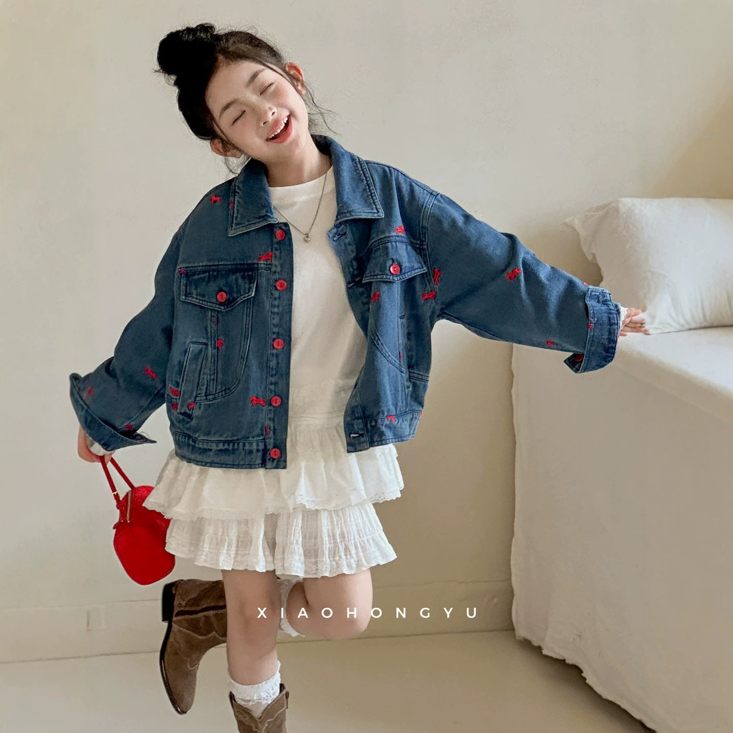 小红鱼女童牛仔外套秋装2026新款女大童早秋翻领夹克上衣服亲子装