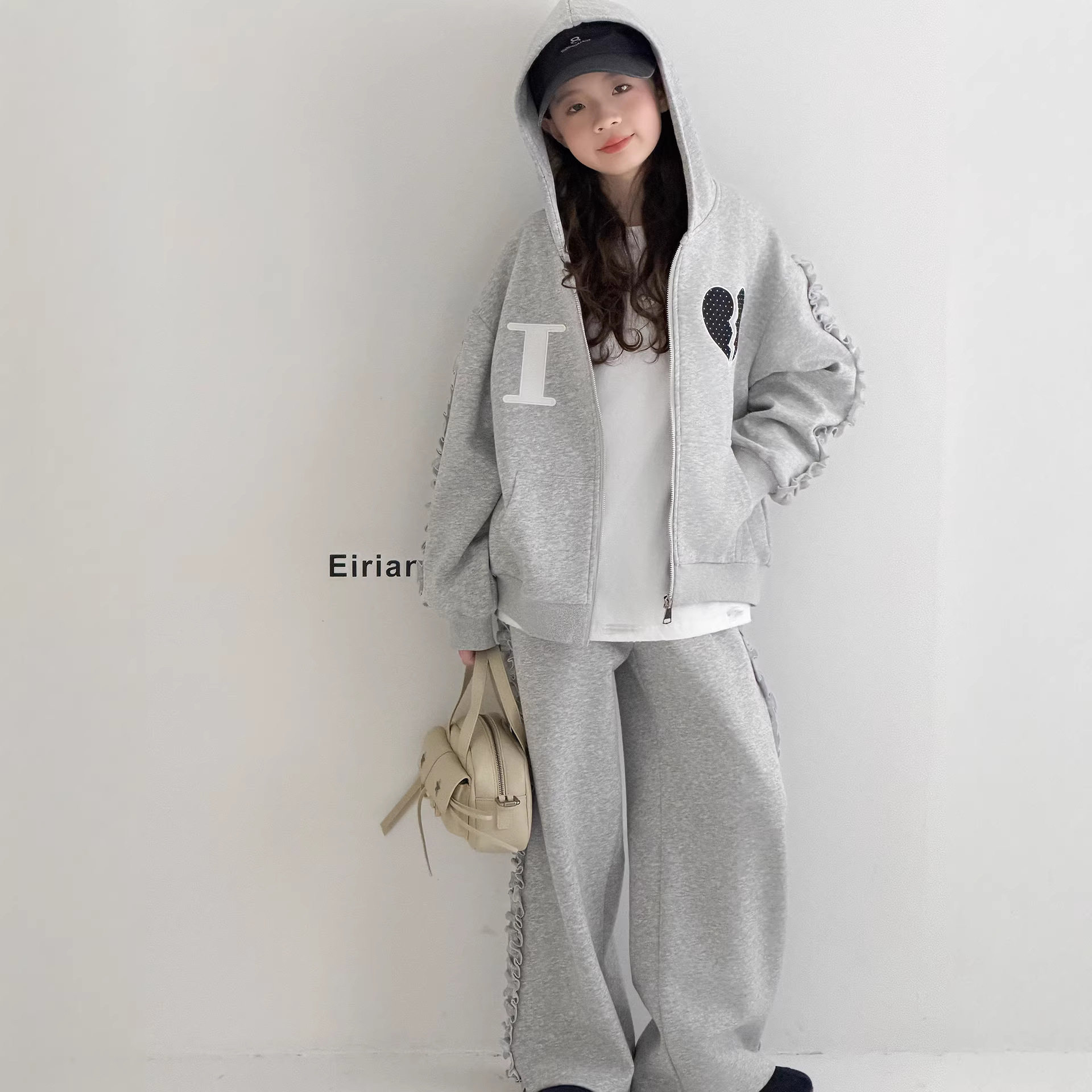 女童2026春秋季套装新款中大童韩版连帽卫衣花边洋气阔腿裤两件套