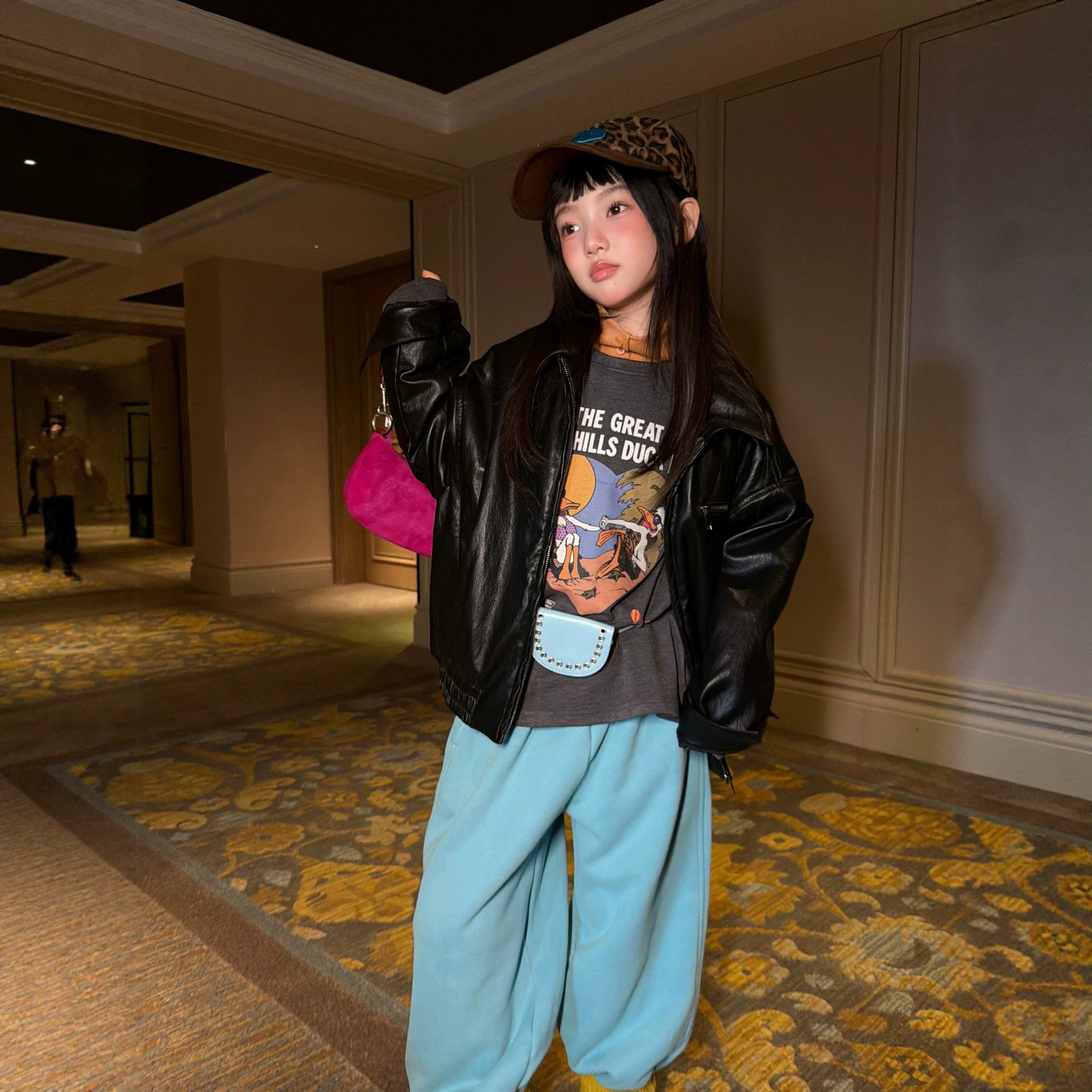 花与寻女童2026年冬款绗棉皮衣夹克复古机车风女童宽松加厚皮夹克
