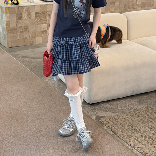 花与寻童装女童短裙2026夏季新款荷叶边蛋糕层设计感休闲半身裙潮