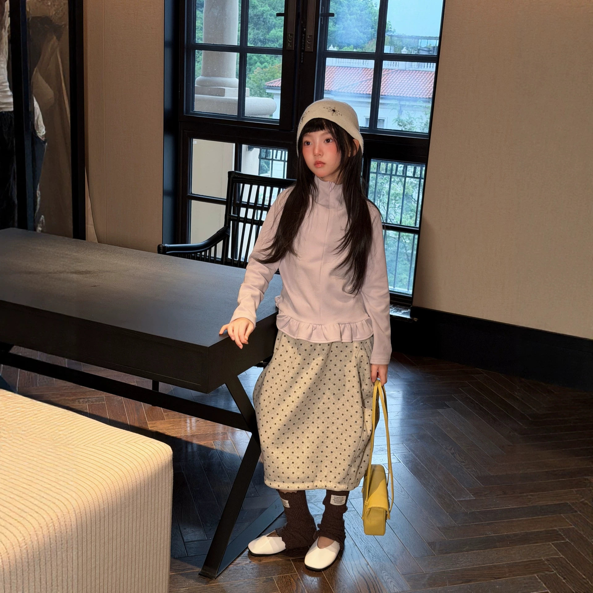 花与寻女童2026年冬款波点半身裙韩系慵懒秋冬百搭波点花苞半裙潮